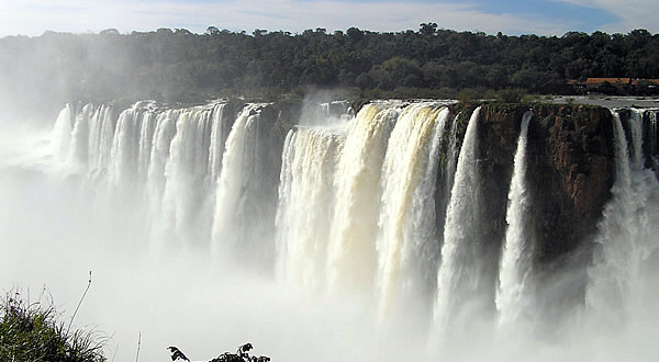 Garganta do Diabo, Cataratas do Iguaçu, Brasil-Argentina. Author and Copyright Marco Ramerini