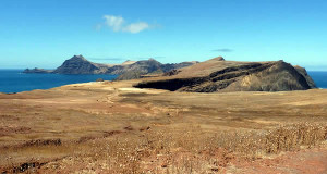 Ilha Robinson Crusoe, Juan Fernadez, Chile. Author Pato Novoa. Licensed under the Creative Commons Attribution