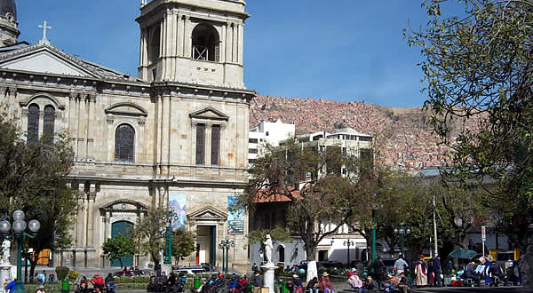 La Paz, Bolívia. Author and Copyright Nello and Nadia Lubrina