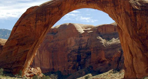 Rainbow Bridge National Monument, Utah, Estados Unidos. Author Brigitte Werner. No Copyright