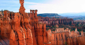 Thor's Hammer, Bryce Canyon National Park, Utah, Estados Unidos. Author US NPS. No Copyright