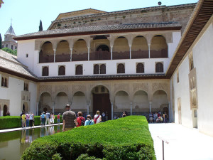 Alhambra, Granada, Andaluzia, Espanha. Author and Copyright Liliana Ramerini