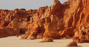 Broome, Austrália Ocidental, Austrália. Author Adam J.W.C. Licensed under the Creative Commons Attribution