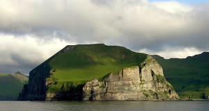 Cape Promontory, Unimak Island, Aleutian Islands, Alasca, Estados Unidos. Author U.S Fish and Wildlife Service. No Copyright