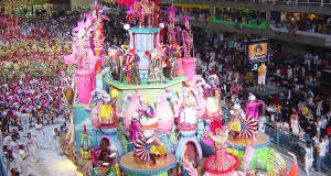 Carnaval no Rio de Janeiro, Brasil. Autor Alan Betensley. No Copyright