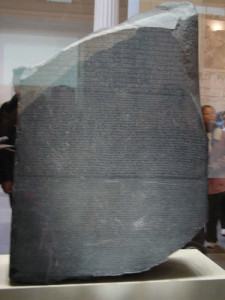 Pedra de Rosetta, British Museum, Londres, Reino Unido. Autor e Copyright Niccolò di Lalla