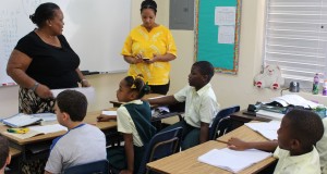 Glintons Primary School, Bahamas. Autor e Copyright Marco Ramerini