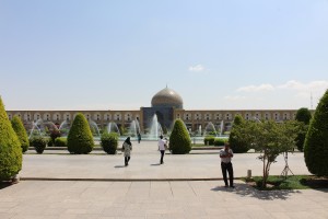 Mesquita de Sheikh Lotfollah na Praça de Naqsh-e Jahan, Isfahan, Irã. Autor e Copyright Marco Ramerini,