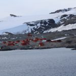 A base argentina de Hope Bay (Bahía Esperanza), Antarctic Sound, Antártida. Autor e Copyright Marco Ramerini