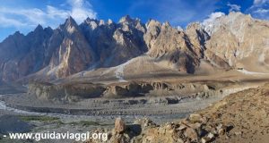 Cones de Passu, Hunza Valley, Paquistão. Autor e Copyright Marco Ramerini.