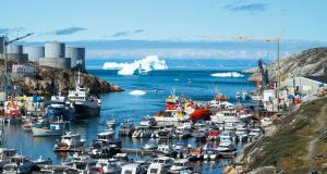 O porto de Ilulissat, Groenlândia. Autor e Copyright Marco Ramerini